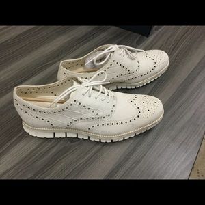 New men's Cole Haan dress shoe